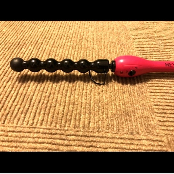 Revlon Pink and Black Bubble Curling Wand - Picture 1 of 6